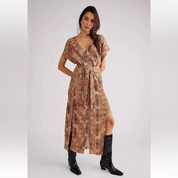 Free People Farrah Bohemian Printed Dress Size Medium NWT - Picture 1 of 14